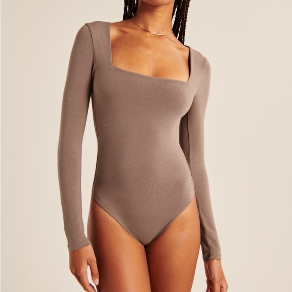 Abercrombie & Fitch Seamless Sqaureneck Bodysuit - Picture 6 of 6
